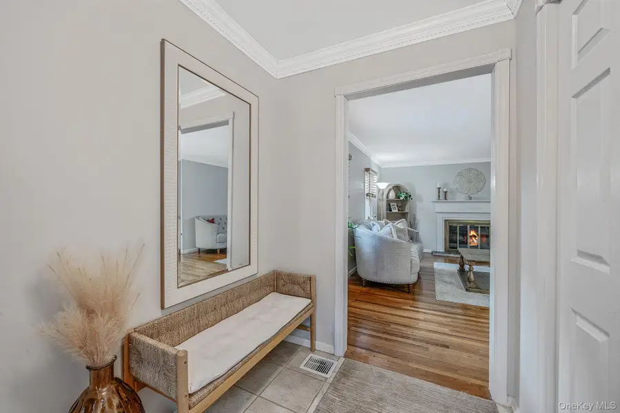 126 Wauwepex Trail, Ridge, NY 11961 - #2