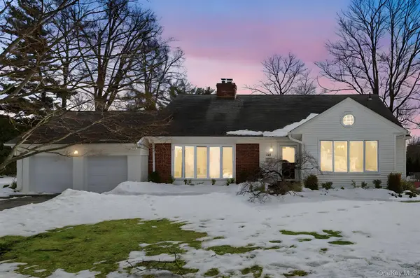 201 Dorchester Road, Scarsdale, NY 10583