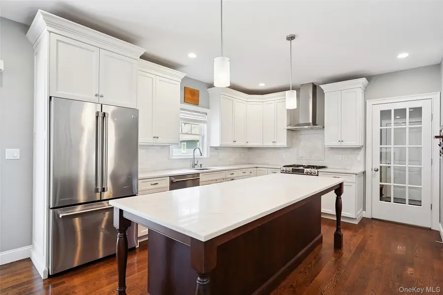 11 Jennifer Lane, Rye Brook, NY 10573 - #3