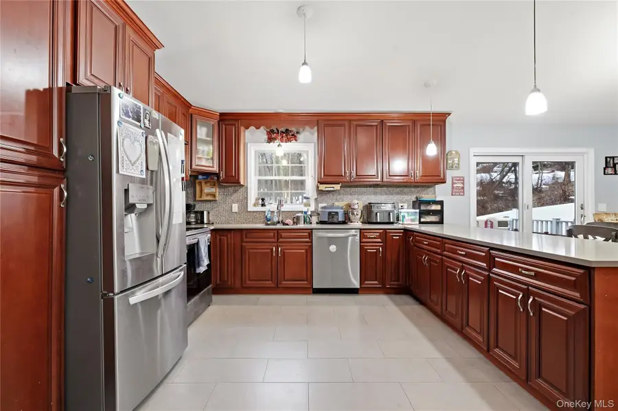 23 Hazelwood Road N, Wurtsboro, NY 12790 - #3