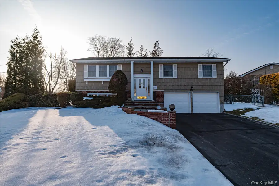 4 Winslow Lane, Kings Park, NY 11754 - #2