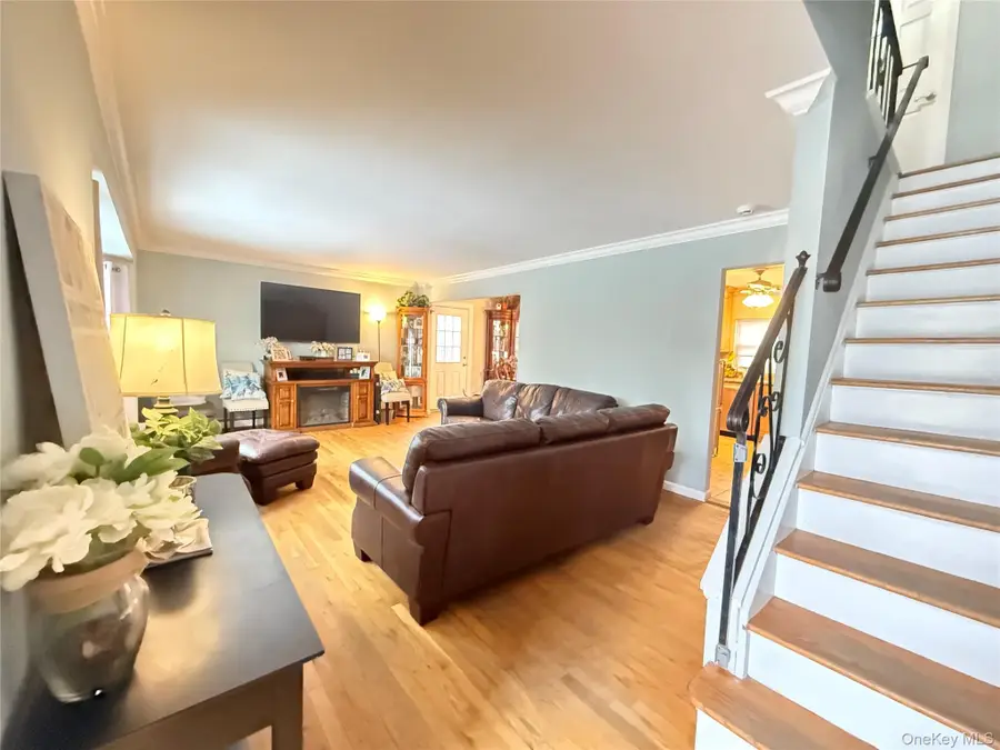 92 Southaven Avenue, Mastic, NY 11950 - #2