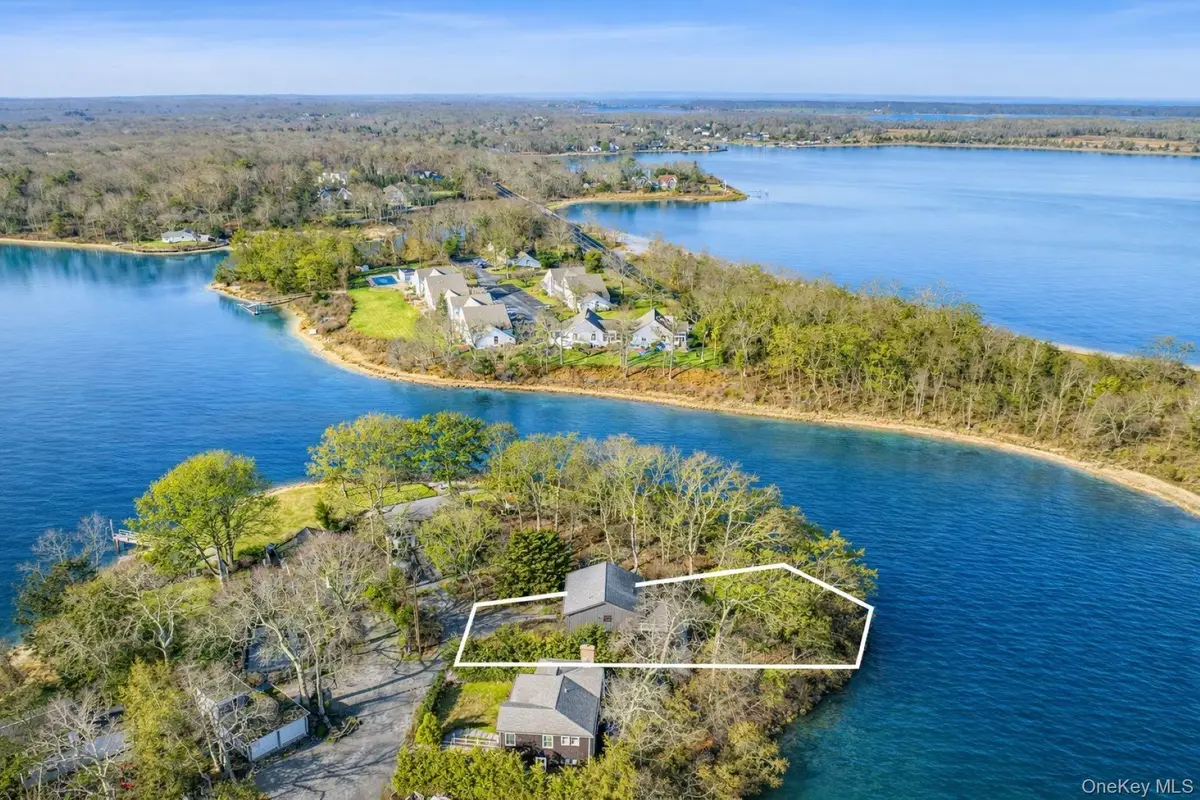 9 Helens Lane, Southampton, NY 11968 - #1