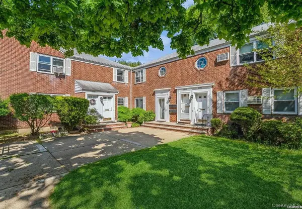 263-33 73rd Avenue #97A72, Glen Oaks, NY 11004