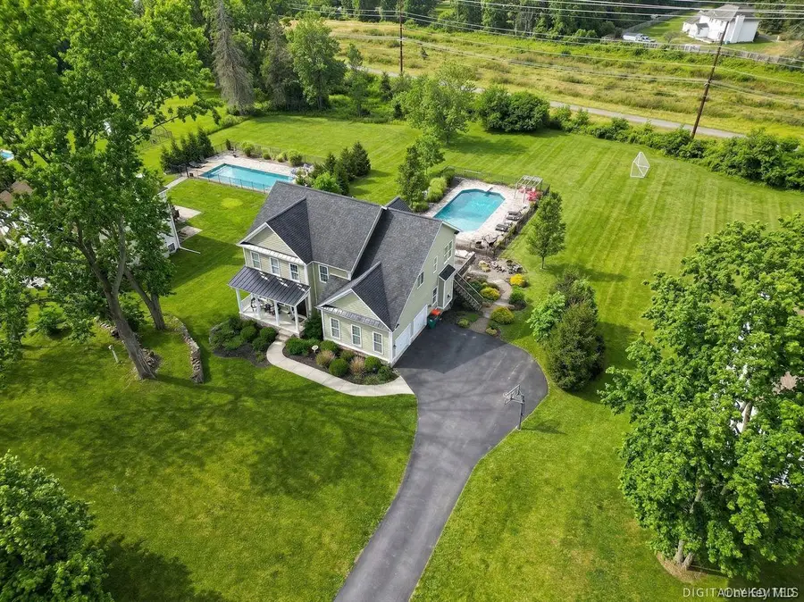 25 Roundhill Road, Hopewell Junction, NY 12533 - #3