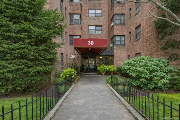 30 Fleetwood Avenue #1B, Mount Vernon, NY 10552