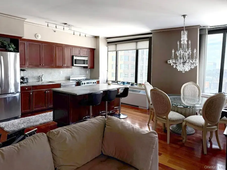 10 City Place #16E, White Plains, NY 10601 - #2