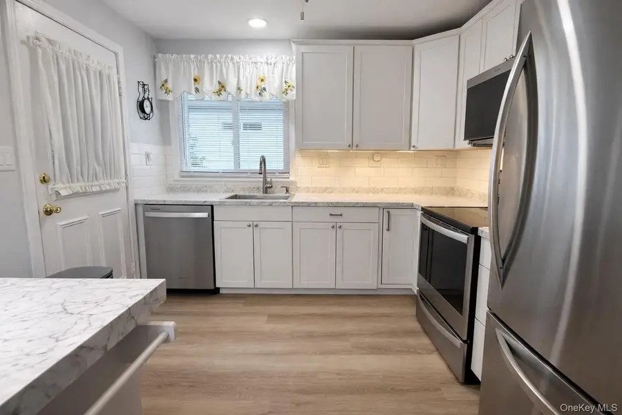 2 Bedford Court, Ridge, NY 11961 - #3