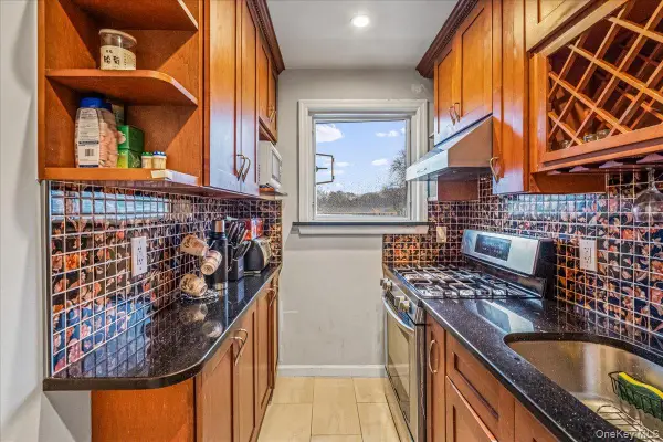 67-11 Bell Boulevard #2, Bayside, NY 11364