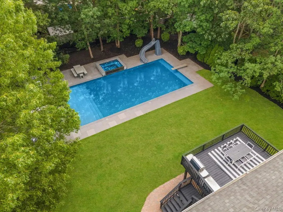 9 Homecoming Place, East Setauket, NY 11733 - #3