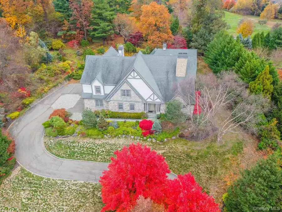 5 Westgate Road, Muttontown, NY 11791 - #3