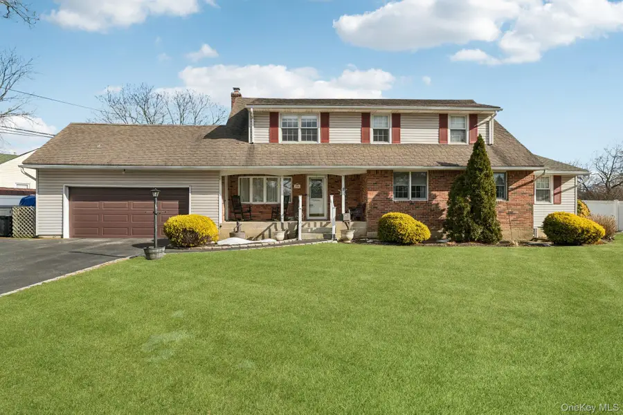 2846 Morgan Drive, Wantagh, NY 11793 - #2