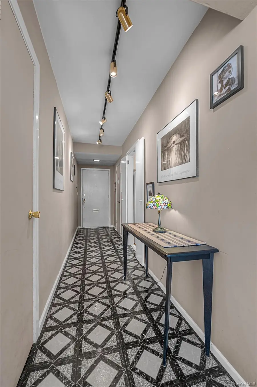 48 Lawrence Street, New Hyde Park, NY 11040 - #2