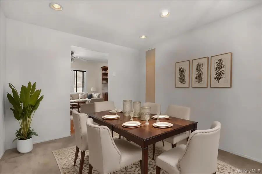 24 King Avenue, Melville, NY 11747 - #3