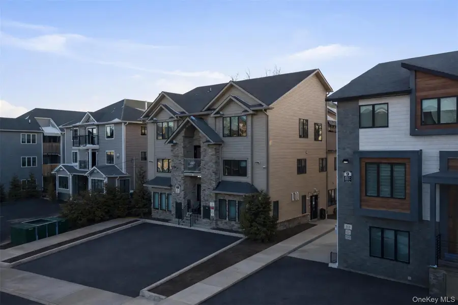 7 Park Street #301, Spring Valley, NY 10977 - #3