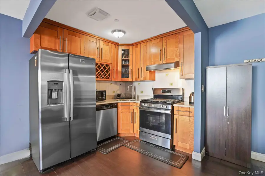 311 Saint Nicholas Avenue #3H, Ridgewood, NY 11385 - #2