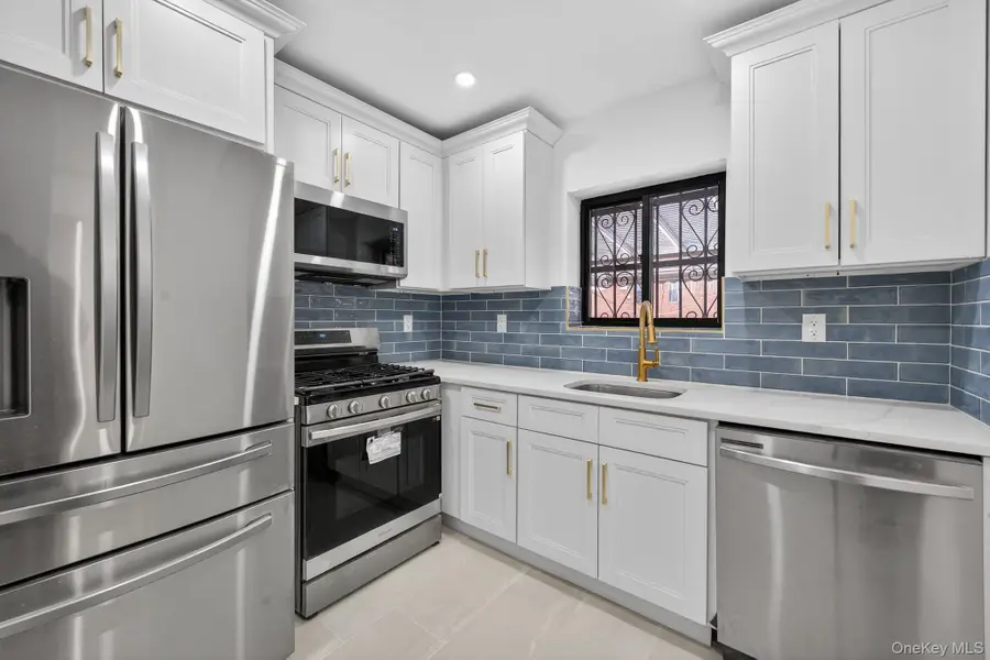 186-14 121st Avenue, Saint Albans, NY 11412 - #3