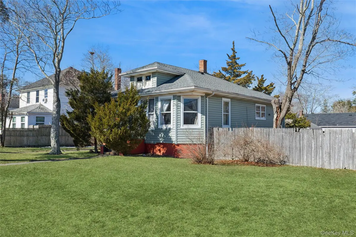 37 Lake Avenue, Riverhead, NY 11901 - #1