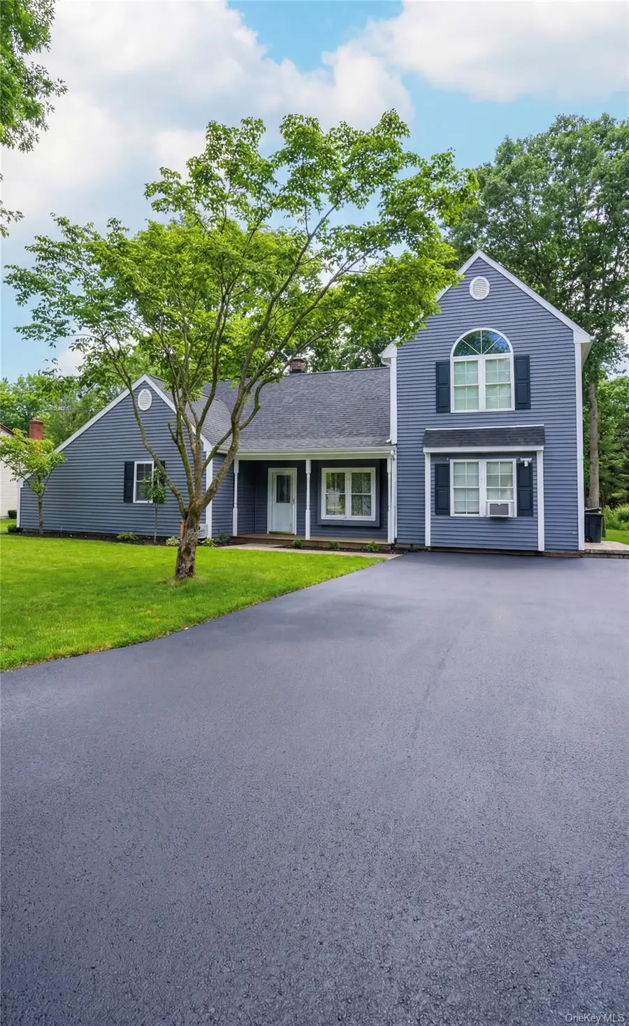 160 Pennsylvania Avenue, Medford, NY 11763 - #3