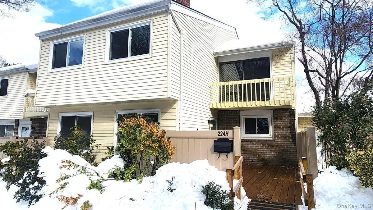 224 H Springmeadow Drive #H, Holbrook, NY 11741 - #1