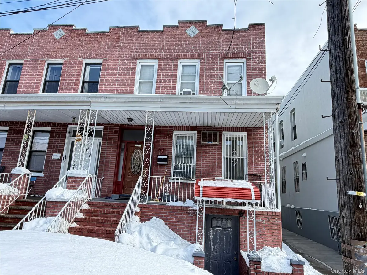 54-35 69th Lane, Maspeth, NY 11378 - #1