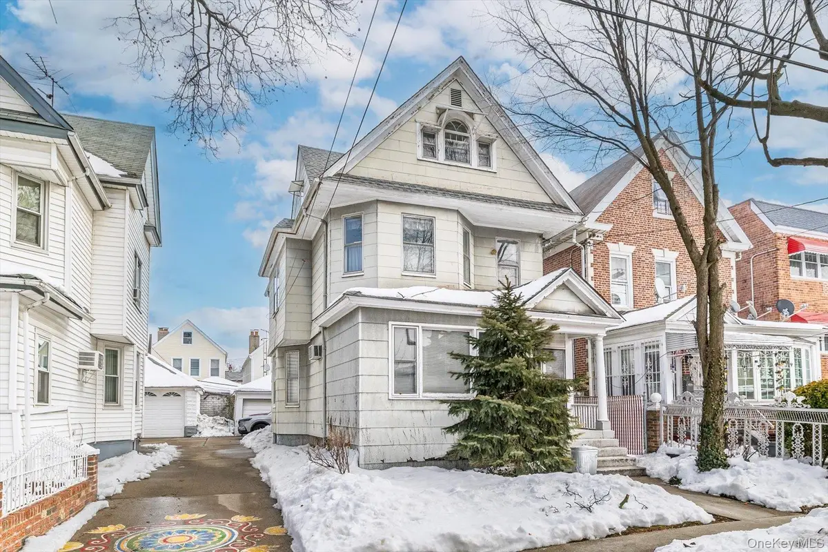 8631 121st Street, Richmond Hill, NY 11418 - #1