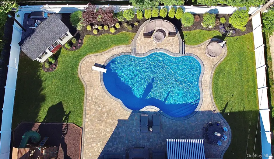 17 Erita Lane, Smithtown, NY 11787 - #2