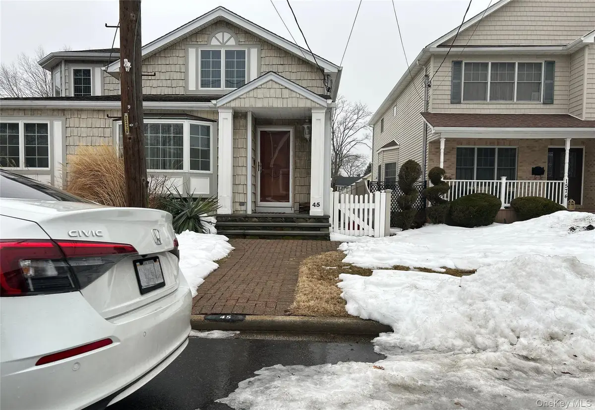 45 Richard Avenue, North Merrick, NY 11566 - #1