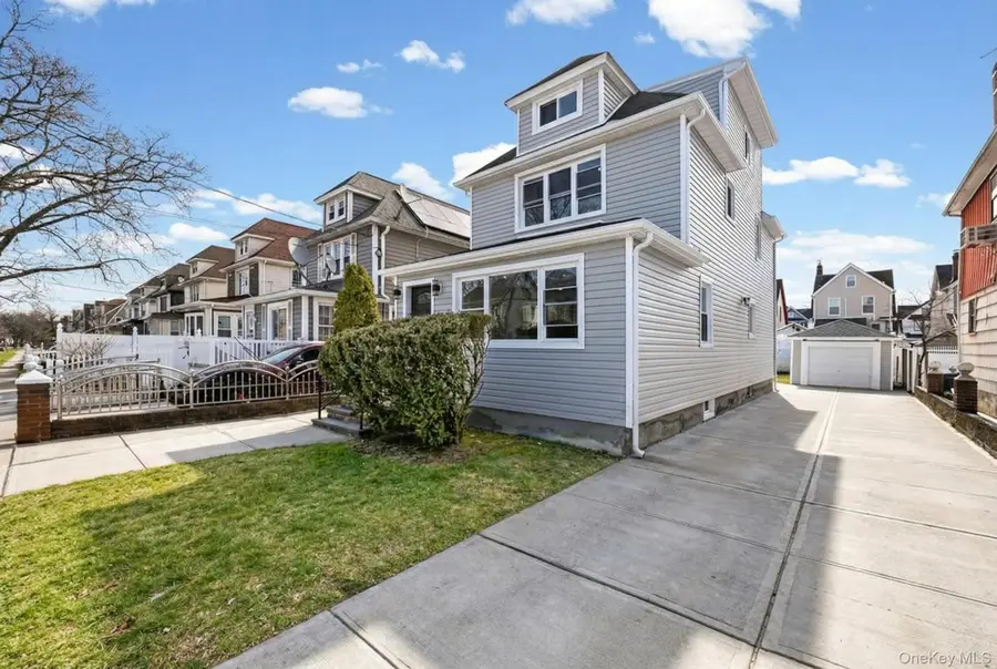 191-30 113th Avenue, Saint Albans, NY 11412 - #3