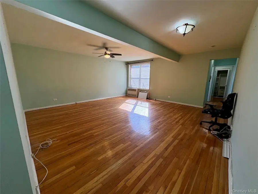 22424 Union Turnpike #4A, Oakland Gardens, NY 11364 - #3