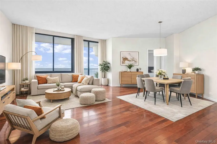 13835 Elder Avenue #Penthouse F, Flushing, NY 11355 - #2