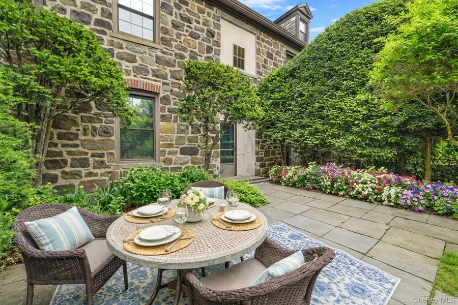 341 Furnace Dock Road #5, Cortlandt Manor, NY 10567 - #2