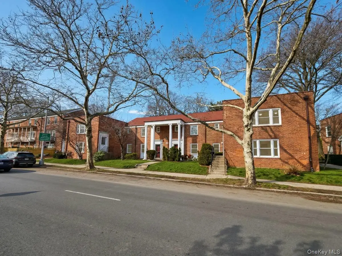 144-37 Grand Central Parkway #74E, Briarwood, NY 11435 - #1