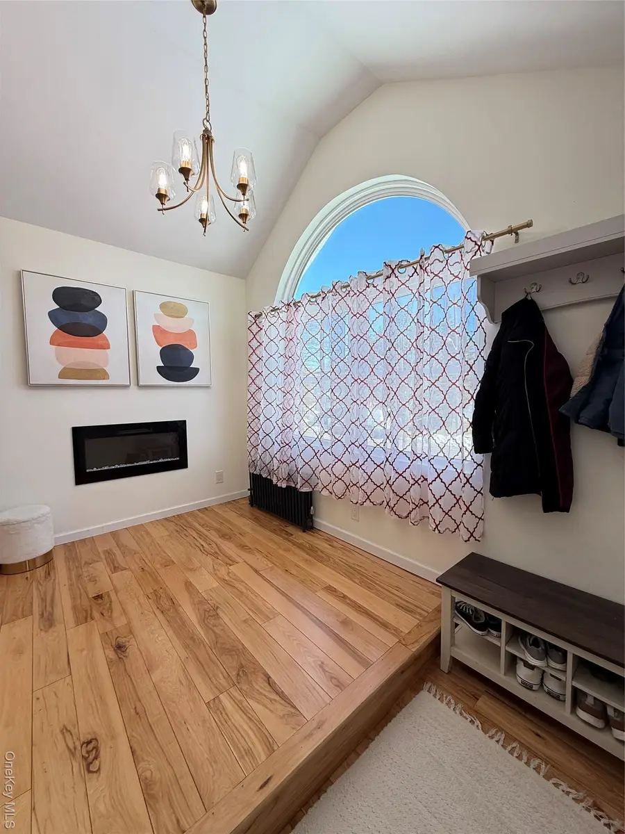 16 Sportsmans Avenue, Freeport, NY 11520 - #3