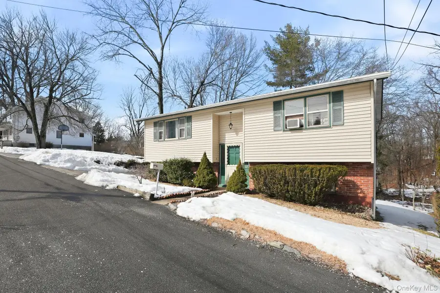 12 North Street, Montrose, NY 10548 - #3