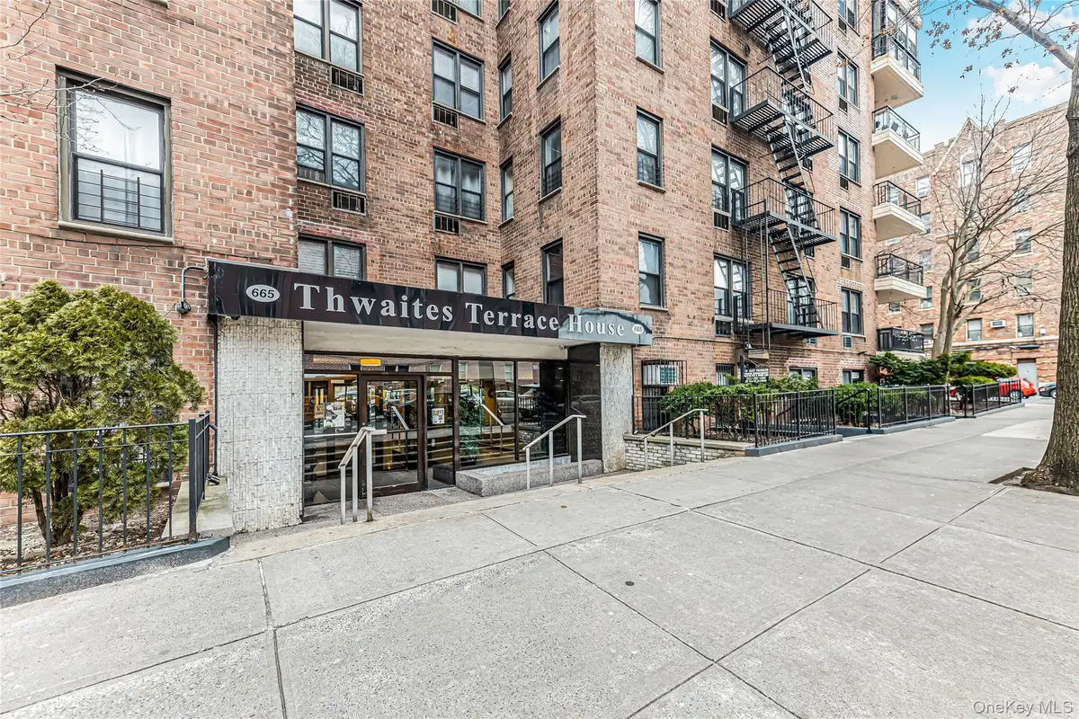 665 Thwaites Place #1X, Bronx, NY 10467 - #1