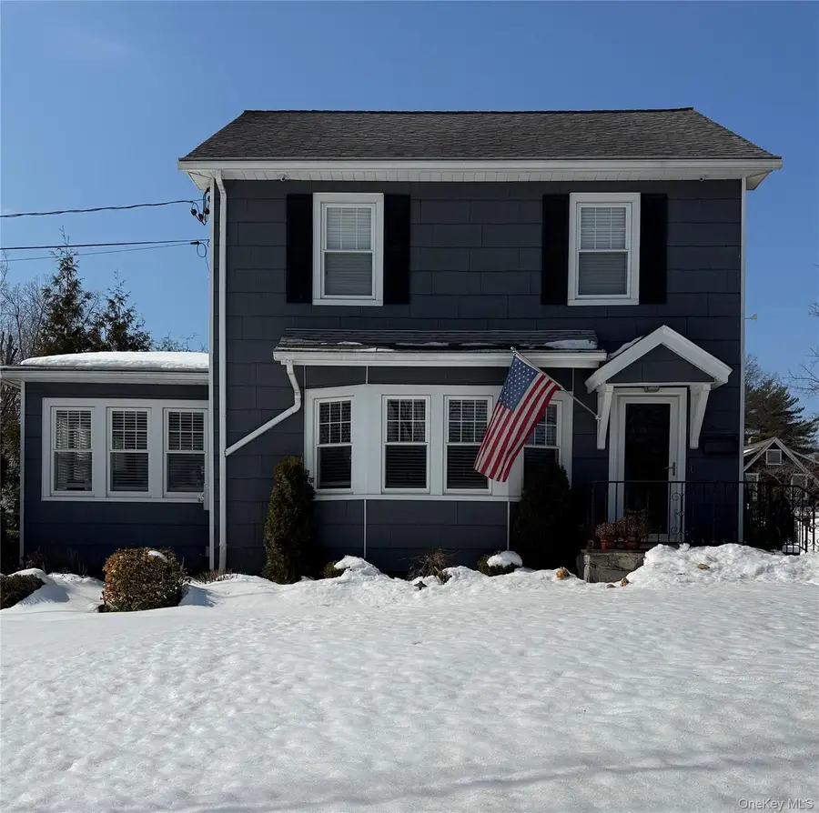 16 Robin Street, Ossining, NY 10562 - #2