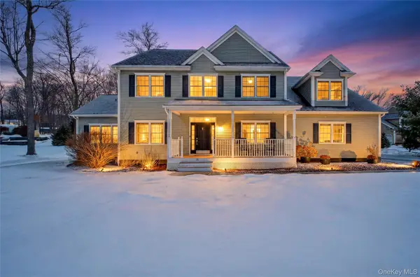 31 Dew Drop Lane, Hopewell Junction, NY 12533