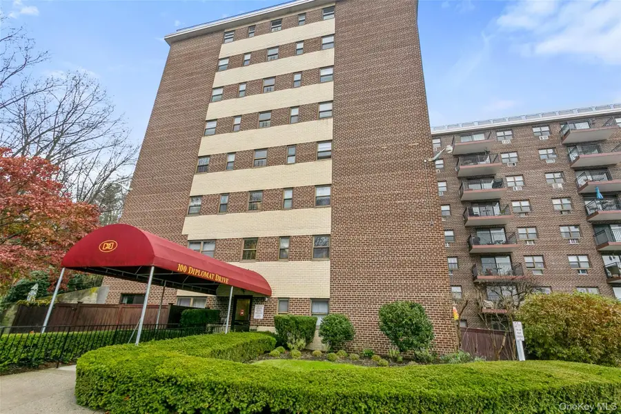 100 Diplomat Drive #8C, Mount Kisco, NY 10549 - #3