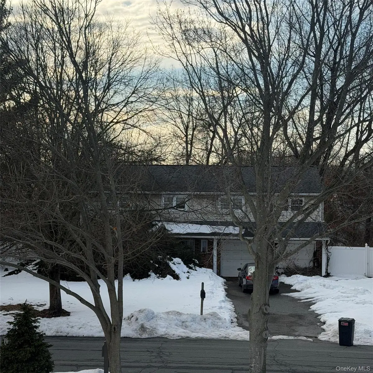 22 Klaibar Lane, East Northport, NY 11731 - #1