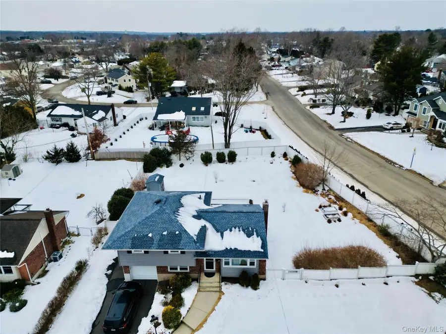 10 Kings Park Road, Commack, NY 11725 - #3