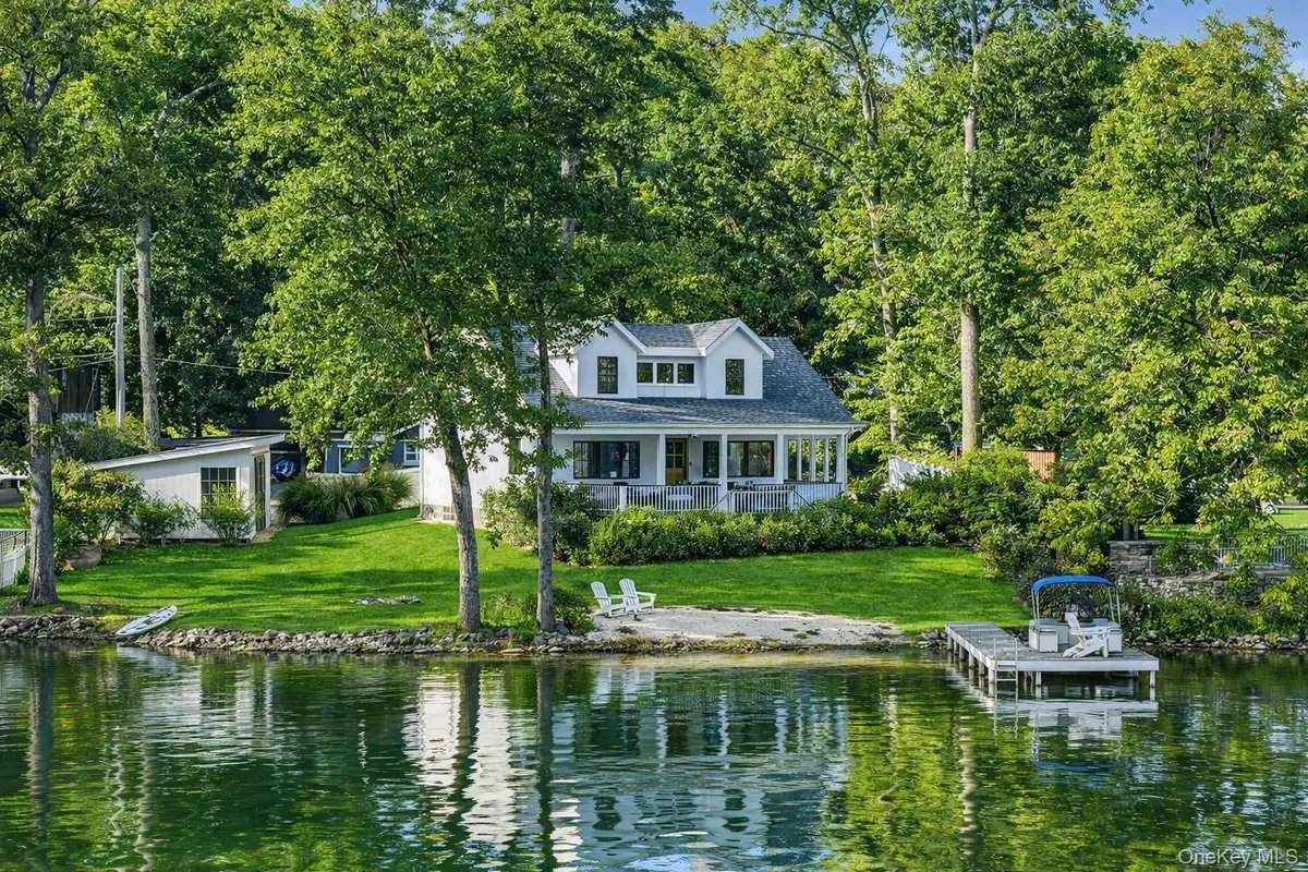 33 Brook Avenue, Hopewell Junction, NY 12533 - #1