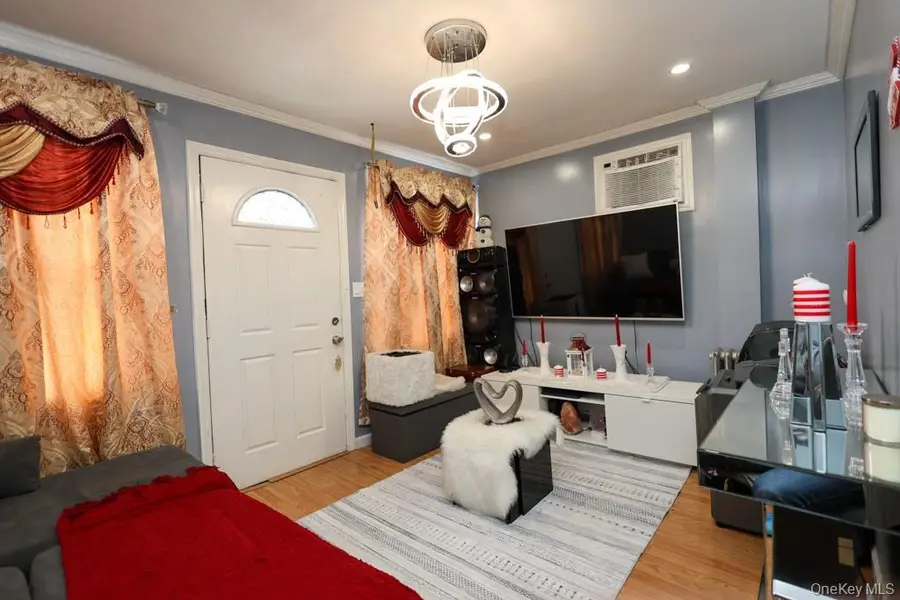 108-16 107th Avenue, South Richmond Hill, NY 11419 - #2