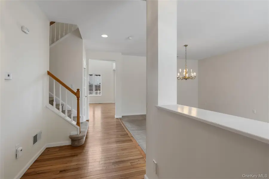 6 Turnberry Court, Monroe, NY 10950 - #3