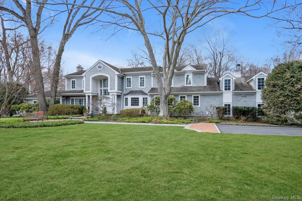 32 Old House Lane, Sands Point, NY 11050 - #1