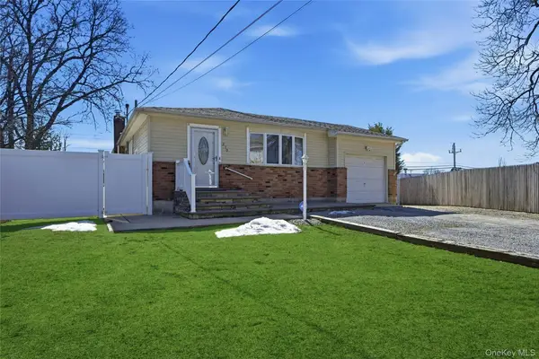 210 Bellerose Avenue, East Northport, NY 11731