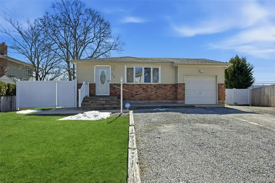 210 Bellerose Avenue, East Northport, NY 11731 - #2