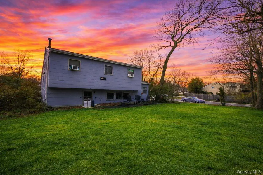 38A Champlain Street, Port Jefferson Station, NY 11776 - #2