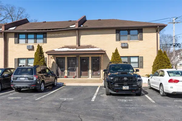 534 Bedford Avenue #A2, Bellmore, NY 11710