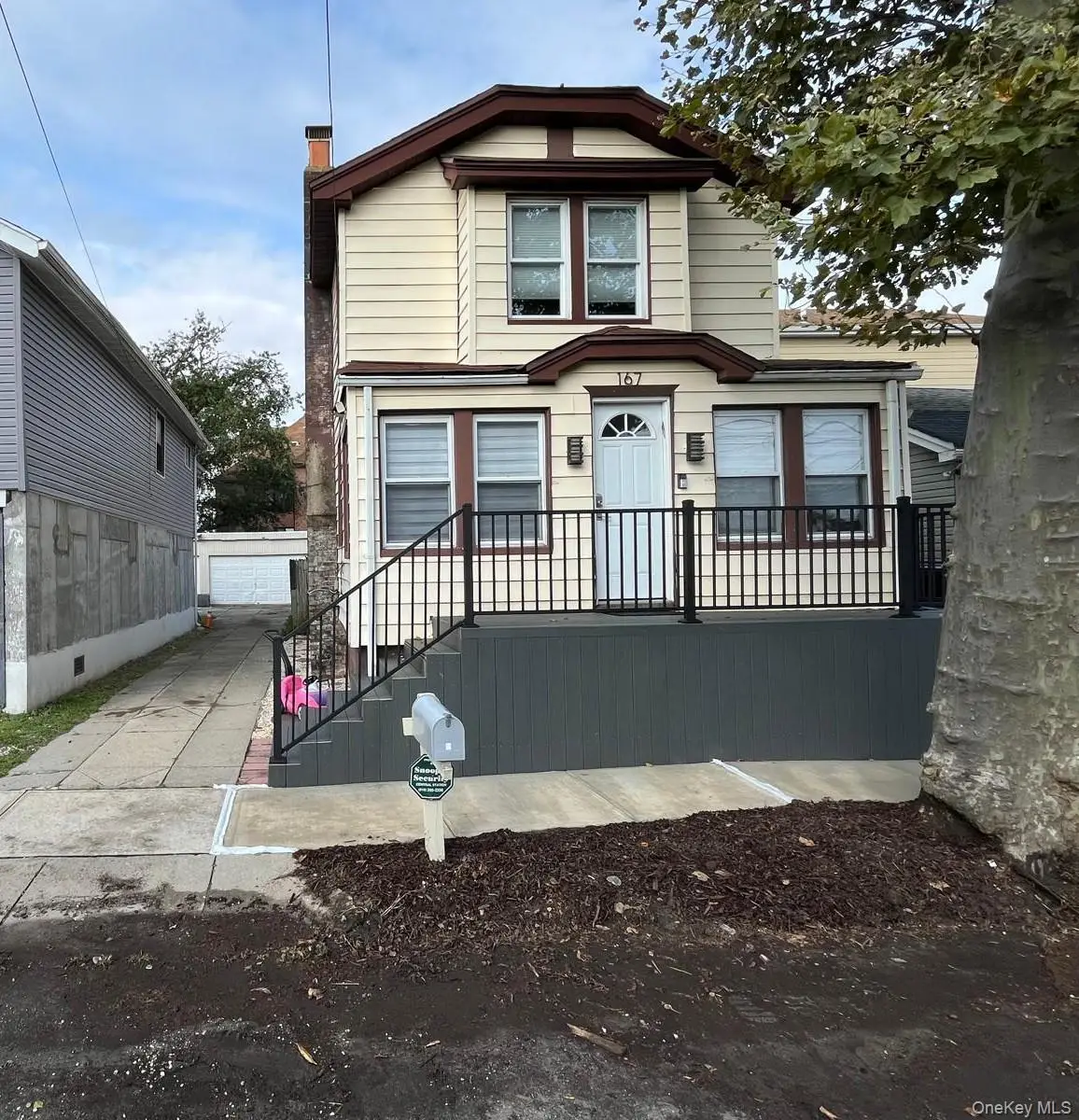 167 Beach 3rd Street, Far Rockaway, NY 11691 - #1